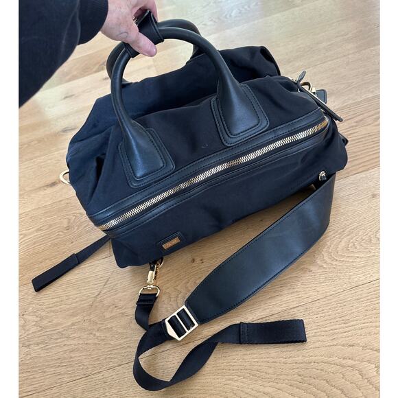 caraa Handbags - Caraa - Studio Multi Way bag in Black & Gold